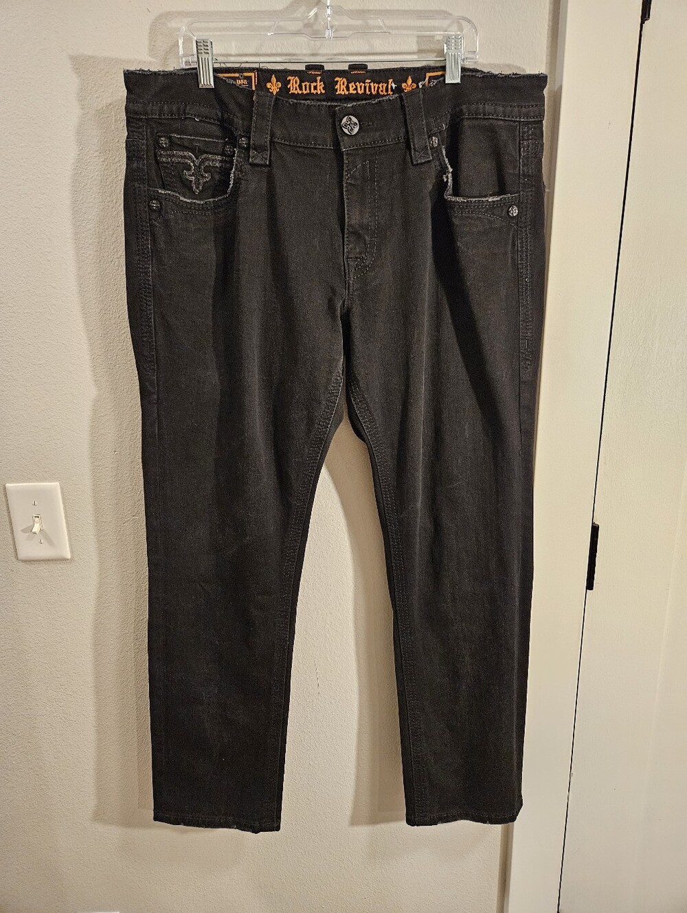 Rock Revival Lowry Straight Jeans Men Size 38x30 Black
